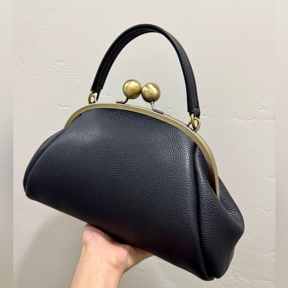 Black Togo Cowhide Leather Handmade Retro Style Kisslock Bag, Multi Use Style - Picture 10 of 16